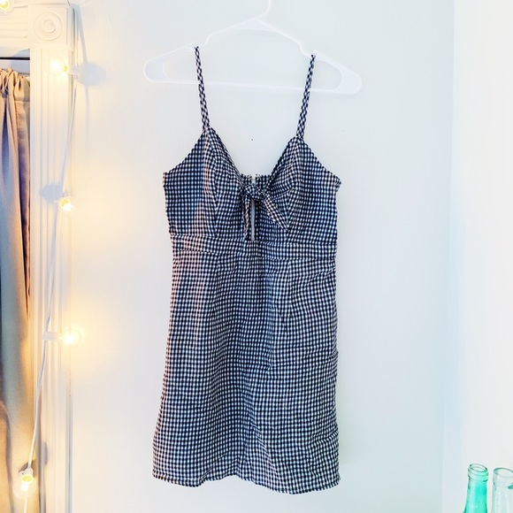 Honey Punch Dresses & Skirts - Honey Punch dress